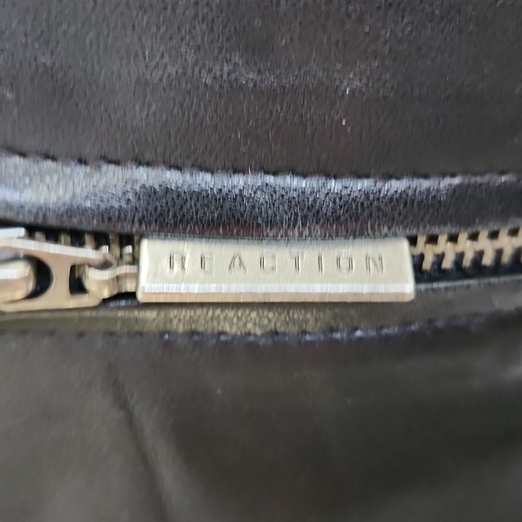 Kenneth Cole Reaction leather jacket - FLAWS - PLS READ - Picture 4 of 8